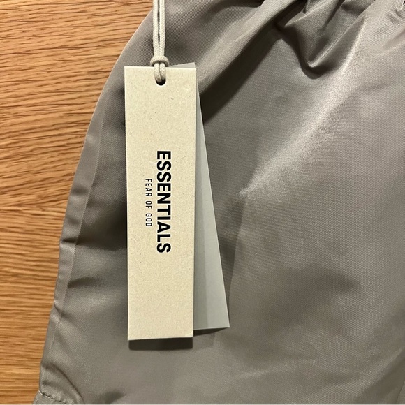 Esstentials Fear Of God | Nylon Shorts | Taupe | Youth Size 8 - Picture 5 of 6